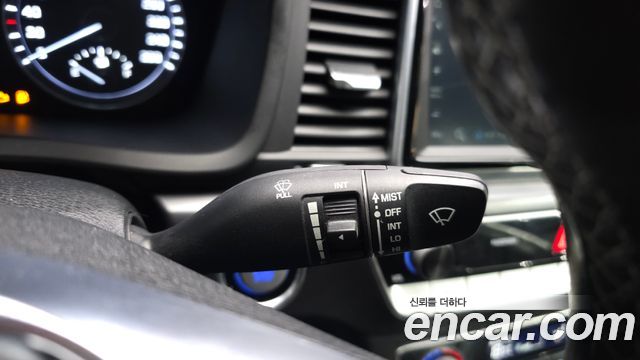 Hyundai Sonata 2018 — photo 29
