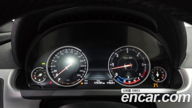 BMW 6-Series 2016 — photo 8