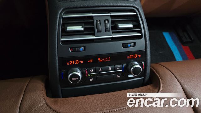 BMW 6-Series 2016 — photo 18