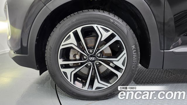 Hyundai Santafe 2019 — photo 5