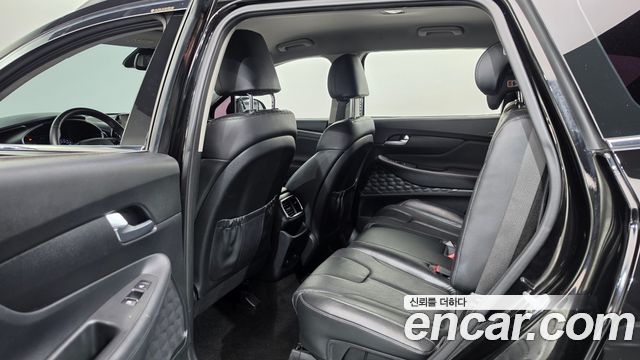 Hyundai Santafe 2019 — photo 17