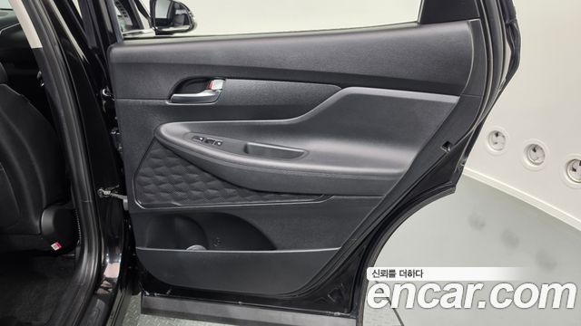 Hyundai Santafe 2019 — photo 15