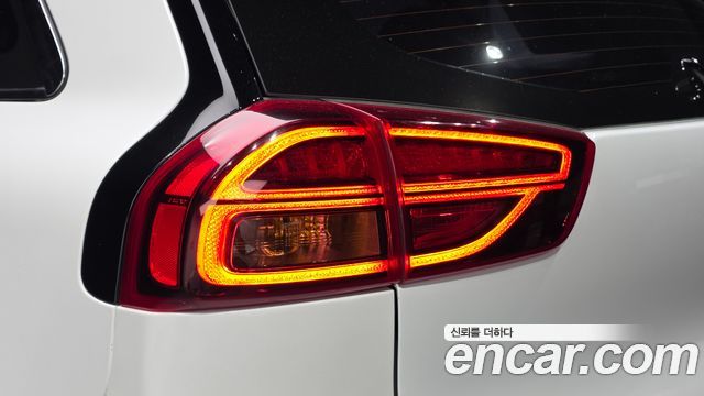 Kia Niro 2021 — photo 9