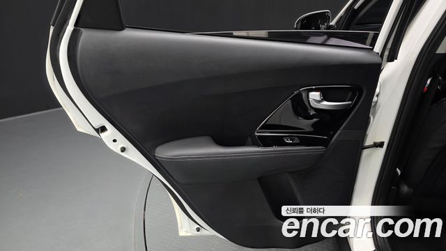 Kia Niro 2021 — photo 15
