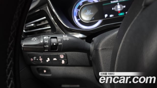 Kia Niro 2021 — photo 28