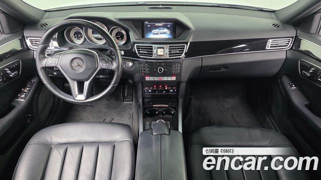 Mercedes-Benz E-Class 2016 — photo 7