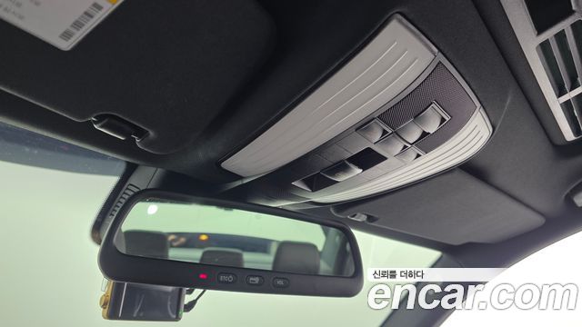 Mercedes-Benz E-Class 2016 — photo 16