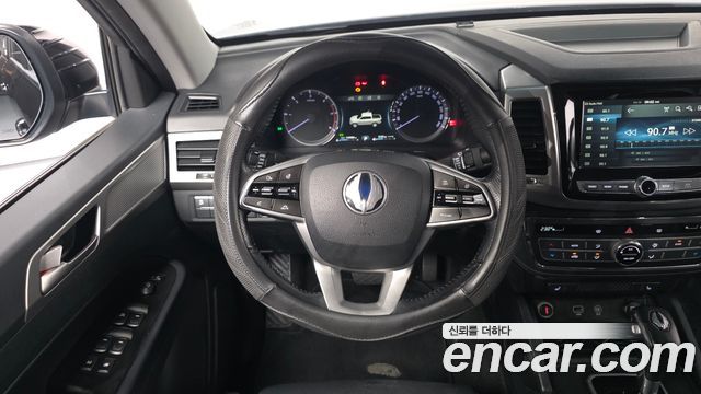 KG Mobility Rexton 2019 — photo 13