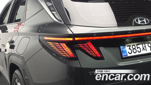 Hyundai Tucson 2023 — photo 9