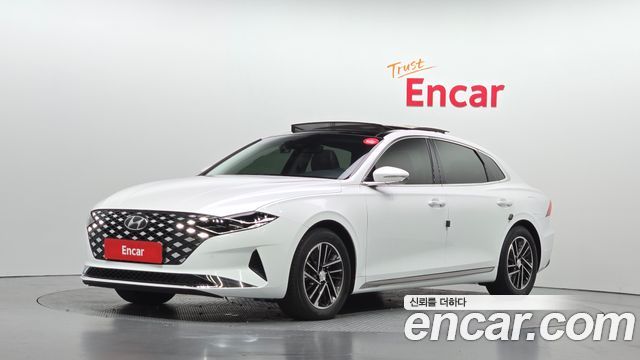 Hyundai Grandeur 2022 — photo 1
