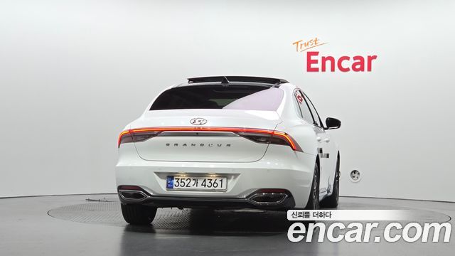 Hyundai Grandeur 2022 — photo 4