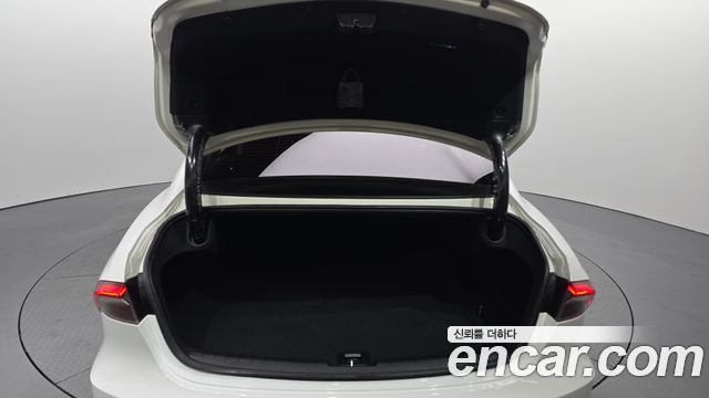 Hyundai Grandeur 2022 — photo 20