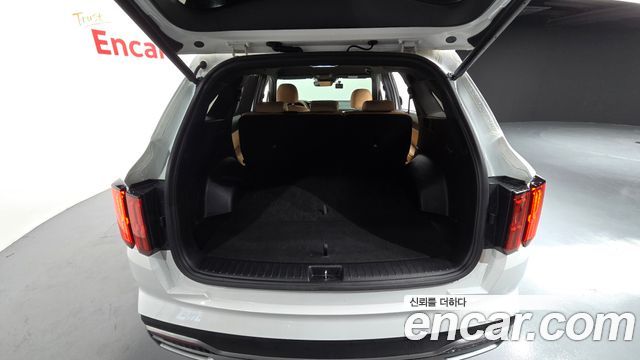 Kia Sorento 2023 — photo 27