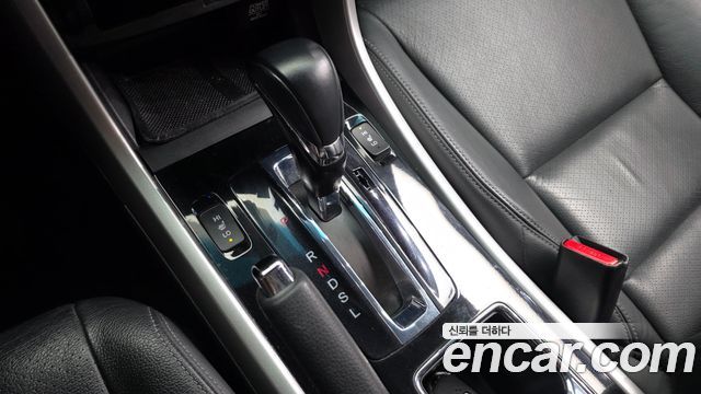 Honda Accord 2017 — photo 9