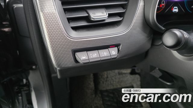 Renault Korea XM3 2023 — photo 22