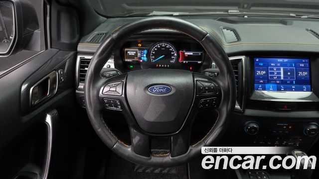Ford Ranger 2022 — photo 19
