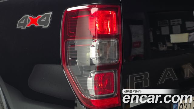 Ford Ranger 2022 — photo 9