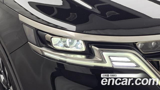Kia Canival 2022 — photo 8