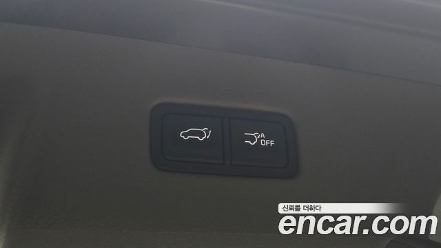 Kia Canival 2022 — photo 31