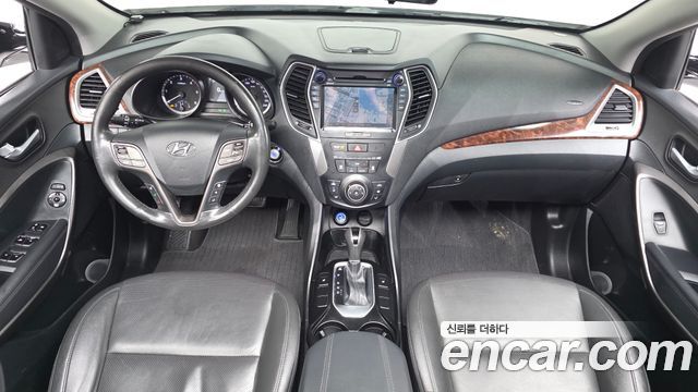 Hyundai Santafe 2016 — photo 7