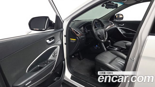 Hyundai Santafe 2016 — photo 10