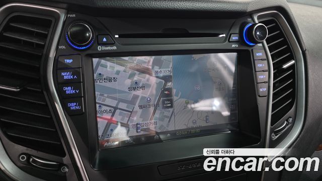 Hyundai Santafe 2016 — photo 14