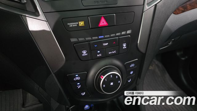 Hyundai Santafe 2016 — photo 16
