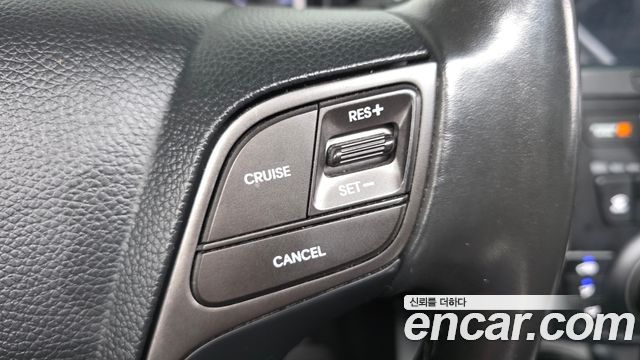 Hyundai Santafe 2016 — photo 17