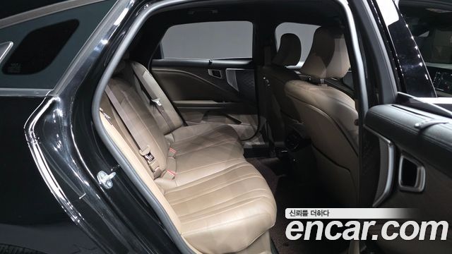 Kia K8 2022 — photo 18