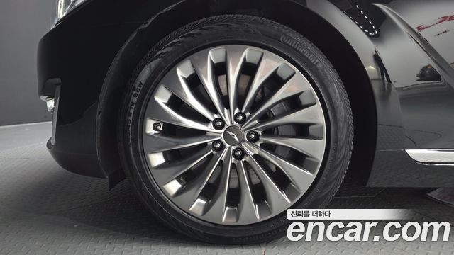 Genesis EQ900 2017 — photo 5