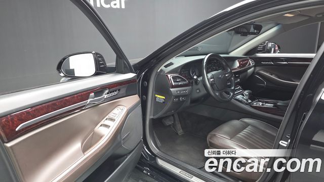 Genesis EQ900 2017 — photo 13