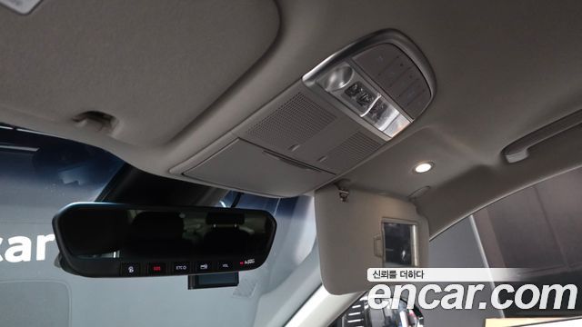 Genesis EQ900 2017 — photo 28