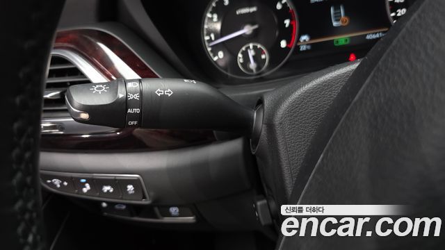 Genesis EQ900 2017 — photo 34