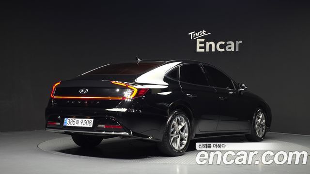 Hyundai Sonata 2022 — photo 2