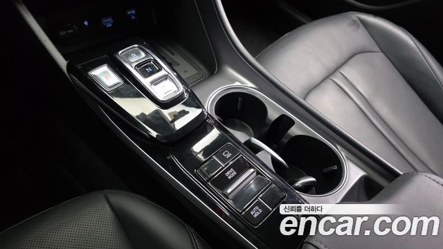 Hyundai Sonata 2022 — photo 12