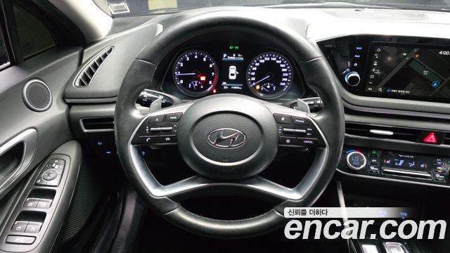 Hyundai Sonata 2022 — photo 19