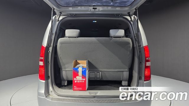 Hyundai Starex 2019 — photo 20