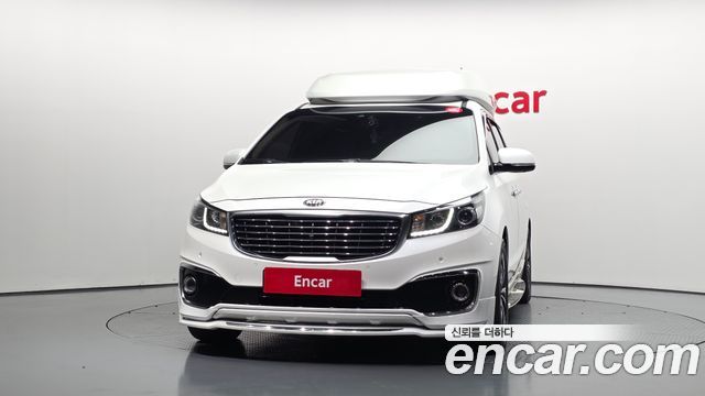 Kia Canival 2017 — photo 3