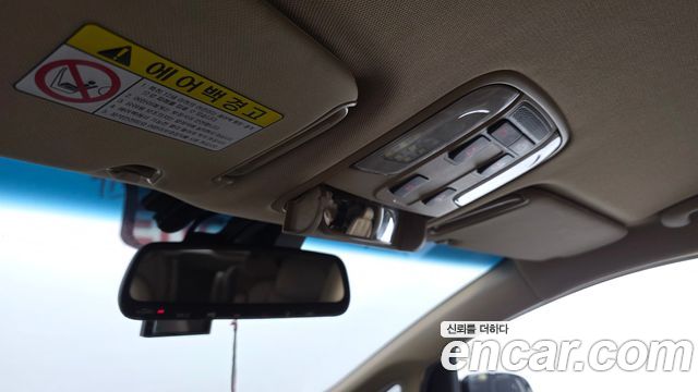 Kia Canival 2017 — photo 27