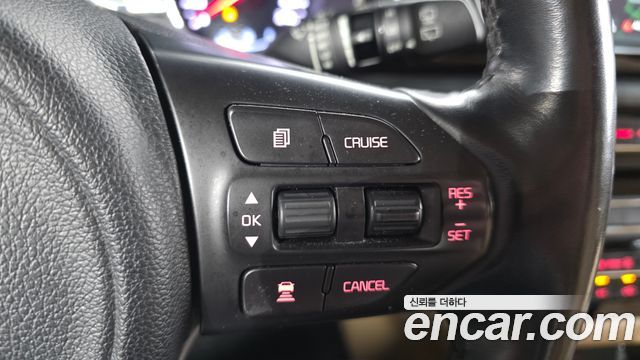 Kia Canival 2017 — photo 28