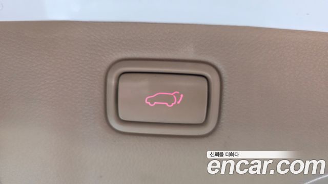Kia Canival 2017 — photo 34