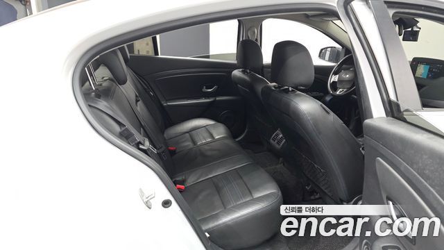 Renault Korea SM3 2020 — photo 11