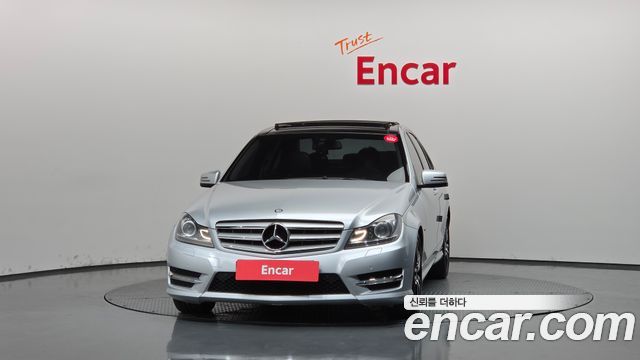 Mercedes-Benz C-Class 2012 — photo 3