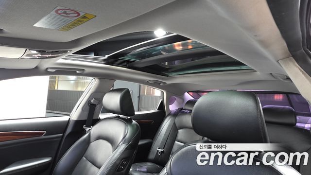 Kia K7 2016 — photo 19