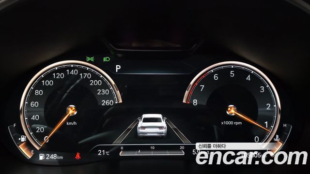 Genesis G80 2021 — photo 11
