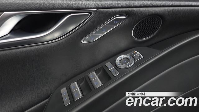 Genesis G80 2021 — photo 30