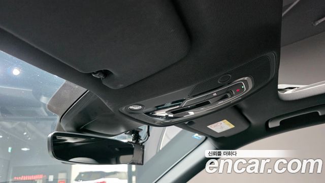 Audi A6 2021 — photo 33
