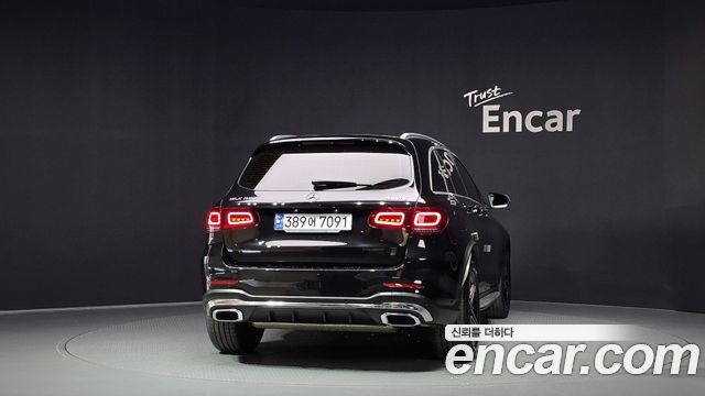 Mercedes-Benz GLC-Class 2022 — photo 4