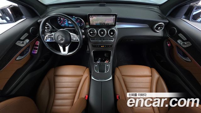 Mercedes-Benz GLC-Class 2022 — photo 7