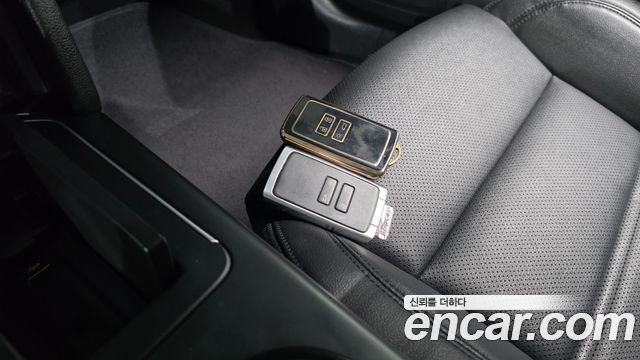 Renault Korea SM6 2020 — photo 15